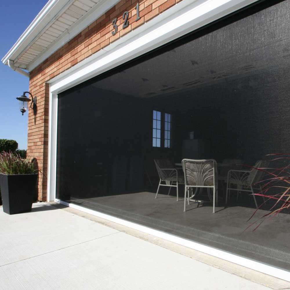 Exterior home patio using the habitat screen